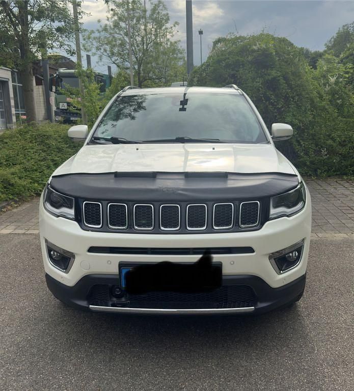 Weiß Gebraucht 2018 Jeep Compass Limited SUV | 15.300 € (Fairer Preis) - Bild 1/4