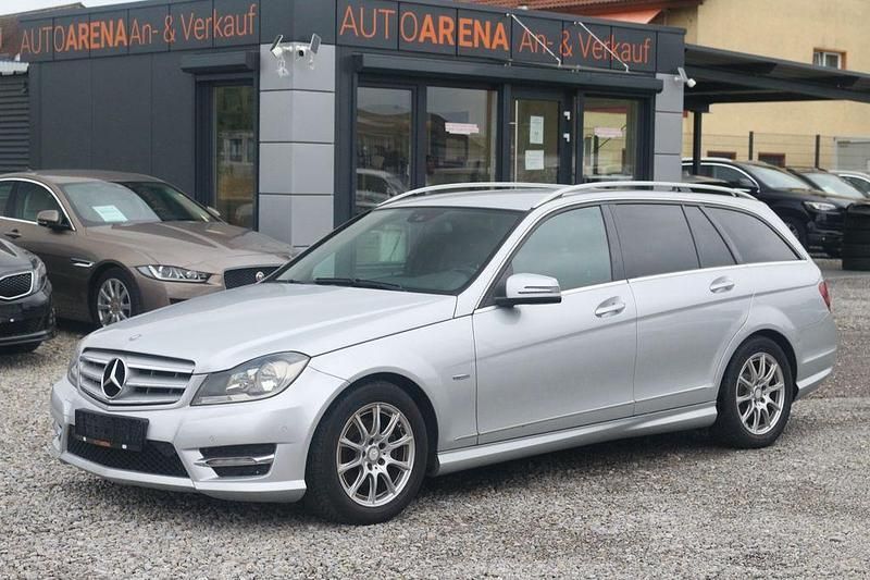 Silber Gebraucht 2011 Mercedes C200 AMG Kombi | 7.790 € (Fairer Preis) - Bild 1/4
