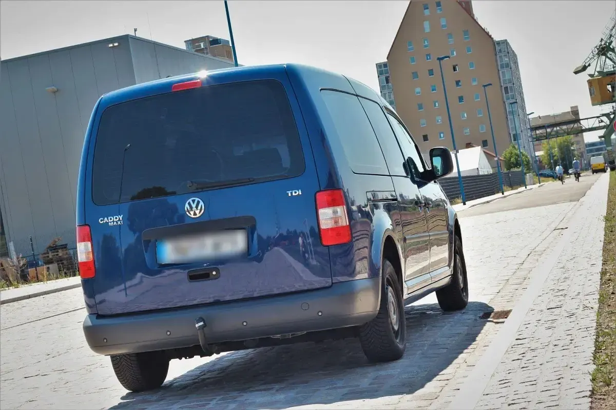 Gebraucht VW Caddy Maxi 105 PS (77 kW) 2008 Blau Van / Kleinbus