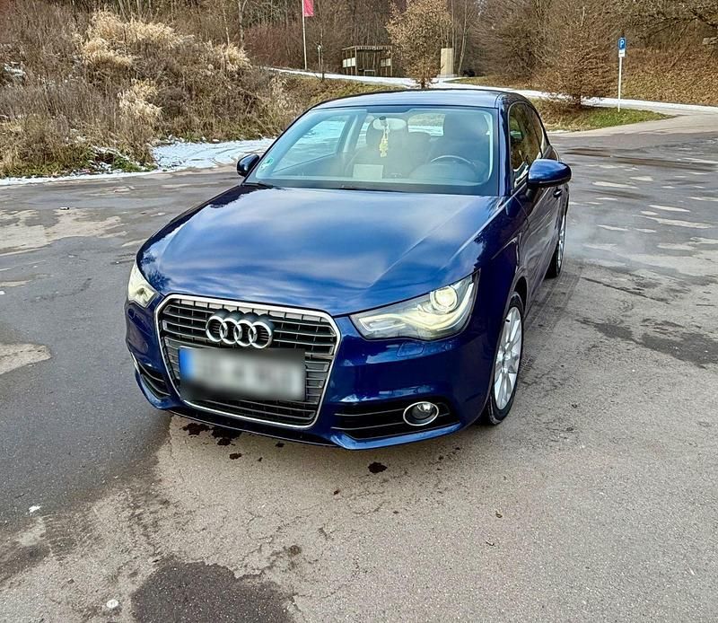 Gebraucht Audi A1 Ambition 105 PS (77 kW) 2010 Blau Kleinwagen