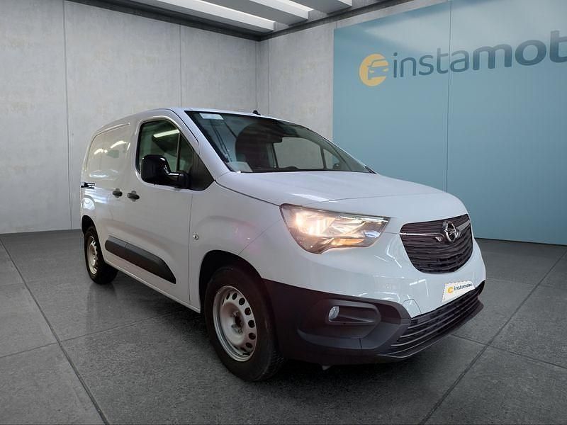 Gebraucht Opel Combo-e Life 100 kW (136 PS) 2024 Weiß Limousine