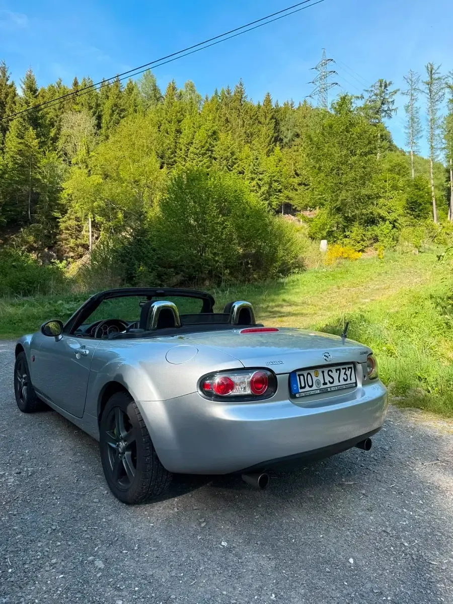 Gebraucht Mazda MX5 126 PS (92 kW) 2006 Silber Cabrio