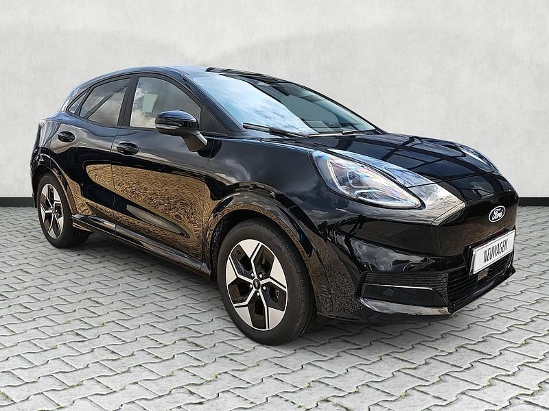 Neu Ford Puma Gen-E 124 kW (169 PS) 2025 Obsidianschwarz metallic SUV