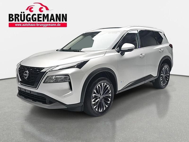 Silver metallic Neu 2025 Nissan X-Trail N-Connecta SUV | 36.690 € - Bild 1/4