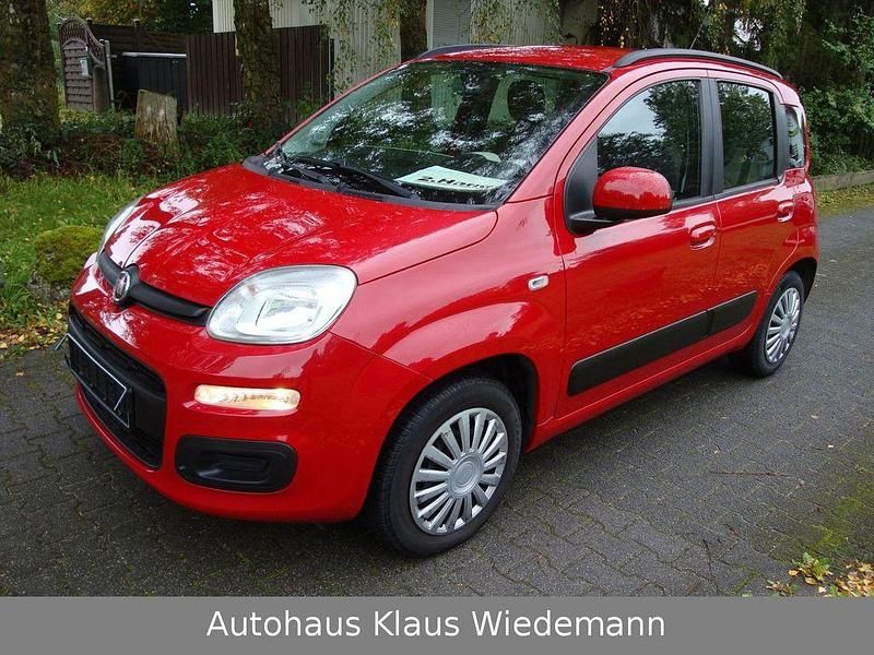 Rot Gebraucht 2015 Fiat Panda Kleinwagen | 9.999 € (Fairer Preis) - Bild 1/4