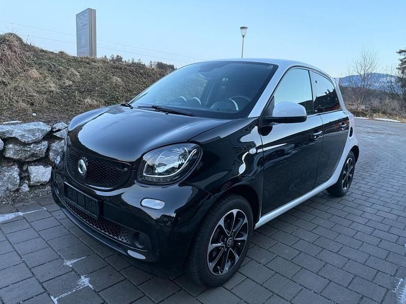 Gebraucht Smart ForFour 71 PS (52 kW) 2015 Weiß Kleinwagen