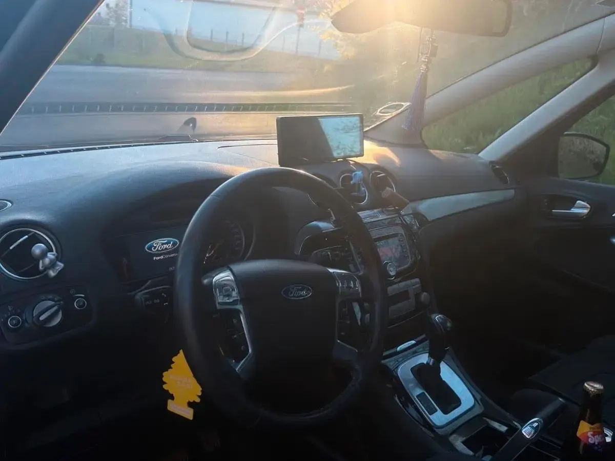 Gebraucht Ford S-MAX S 140 PS (102 kW) 2010 Schwarz Van / Kleinbus