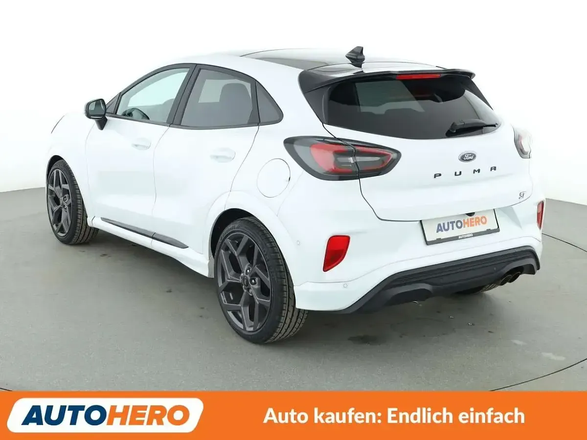 Gebraucht Ford Puma ST 170 PS (125 kW) 2023 Frozen white SUV