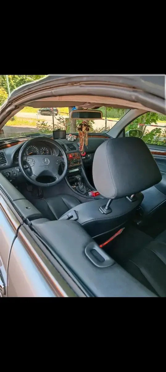 Gebraucht Mercedes CLK200 136 PS (100 kW) 2000 Silber Cabrio