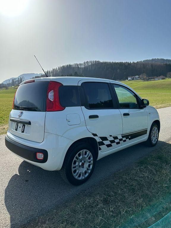 Gebraucht Fiat Panda Pop 69 PS (50 kW) 2017 Weiß Kleinwagen