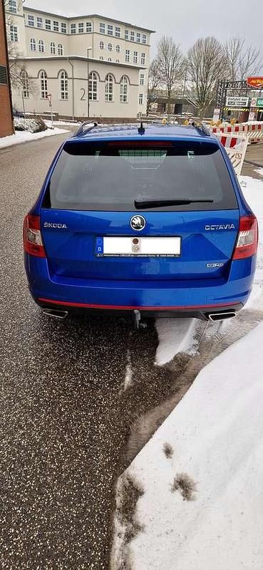 Gebraucht Skoda Octavia RS 184 PS (135 kW) 2017 Blau Kombi