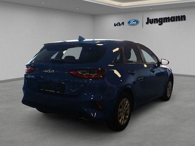 Neu Kia Ceed Vision 140 PS (102 kW) 2025 Blau metallic Kleinwagen