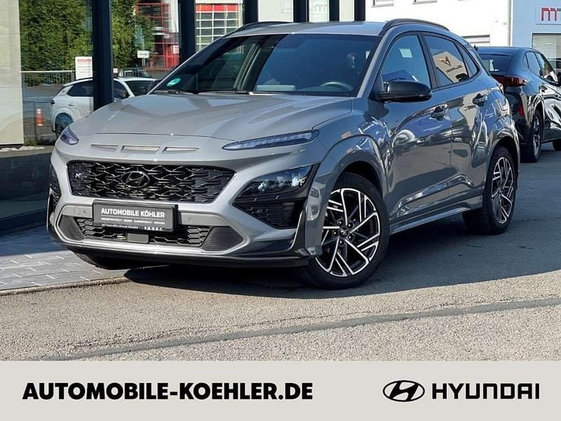 Galaxy grey / mic Gebraucht 2022 Hyundai Kona N Line SUV | 20.990 € (Fairer Preis) - Bild 1/4