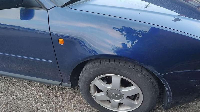Gebraucht Audi A3 Ambition 101 PS (74 kW) 1999 Blau Kleinwagen