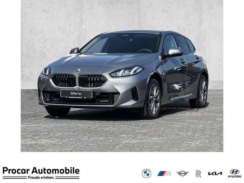 Neu BMW 120 156 PS (114 kW) 2026 Grau Kleinwagen