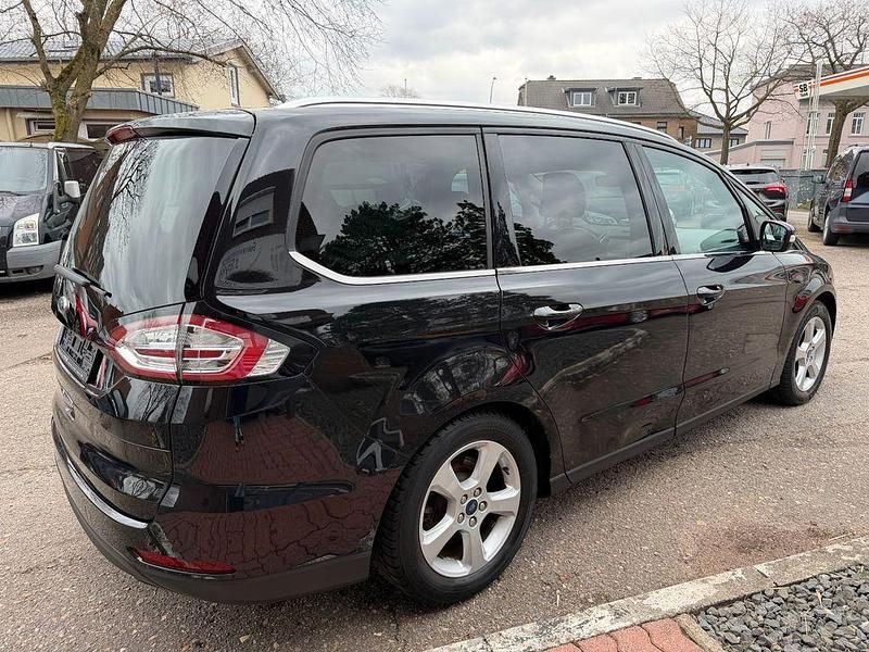 Gebraucht Ford Galaxy Titanium 150 PS (110 kW) 2015 Schwarz Van / Kleinbus