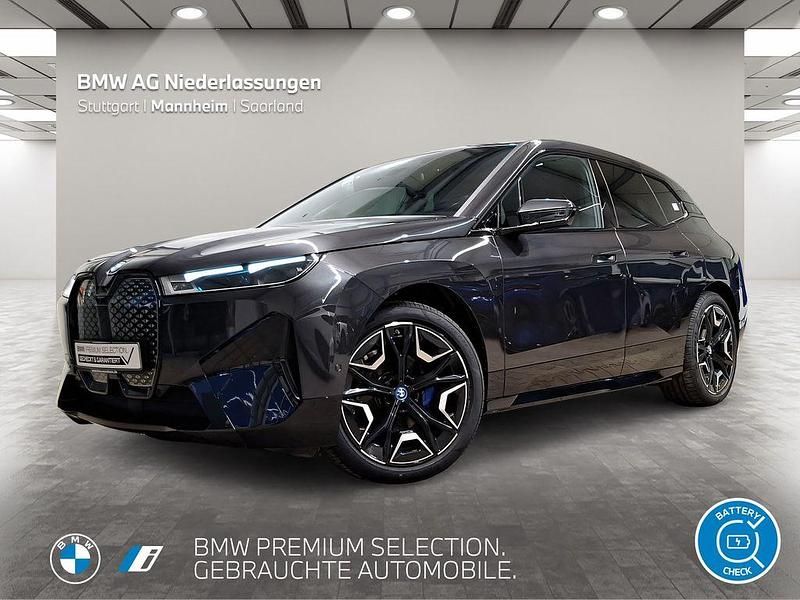 Grau Gebraucht 2023 BMW iX Sport Line SUV | 54.590 € (Teuer) - Bild 1/4