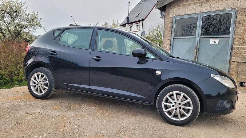 Usata Seat Ibiza 105 CV (77 kW) 2011 Nero Utilitaria