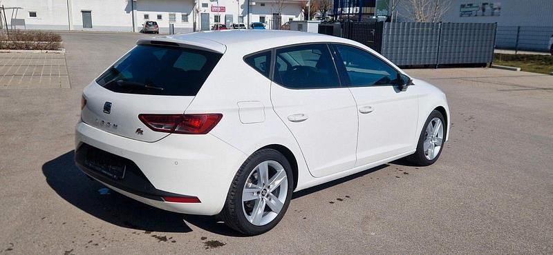 Gebraucht Seat Leon FR 179 PS (131 kW) 2016 Weiß Limousine