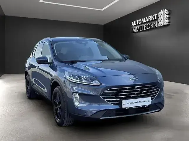 Gebraucht Ford Kuga Titanium 218 PS (160 kW) 2022 Blau SUV