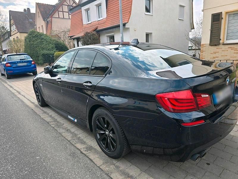 Second-hand BMW 525 204 CP (150 kW) 2025 Negru Berlinǎ