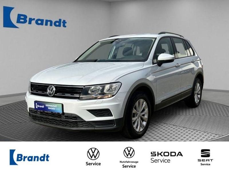 White silver metallic (metallic) Gebraucht 2018 VW Tiguan Trendline SUV | 15.990 € (Fairer Preis) - Bild 1/3