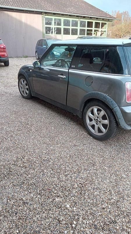Grau Gebraucht 2006 Mini Cooper Kleinwagen | 2.200 € (Superpreis) - Bild 1/4