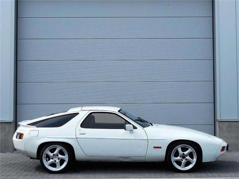Occasion Porsche 928 310 ch (228 kW) 1984 Blanc Coupé