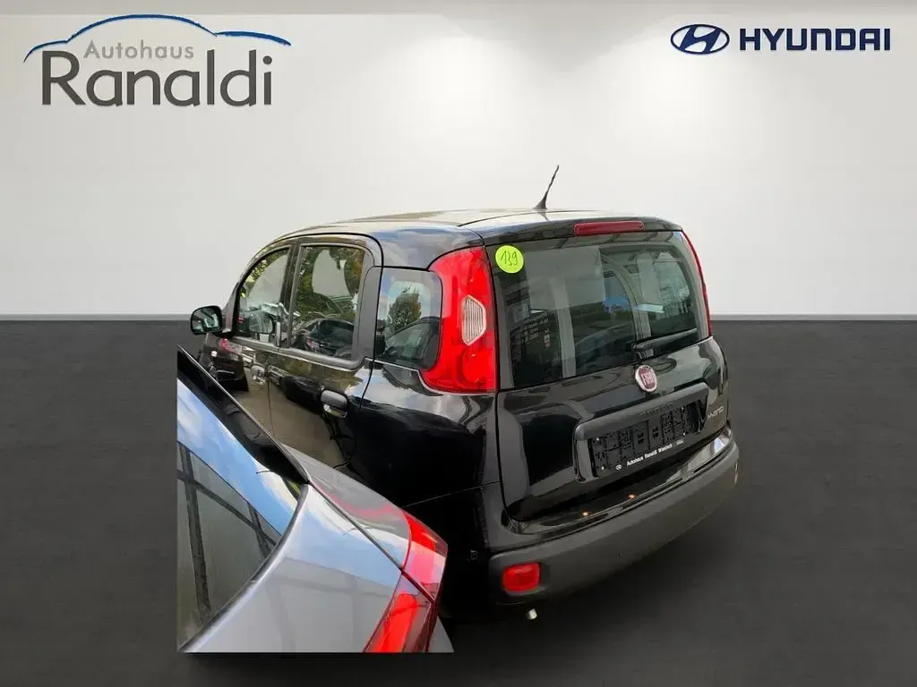 Gebraucht Fiat Panda 69 PS (50 kW) 2025 Cinema schwarz) (schwarz Kleinwagen