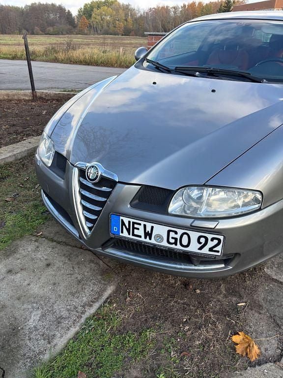 Beige Gebraucht 2008 Alfa Romeo GT Progression Coupé | 1.200 € (Guter Preis) - Bild 1/4