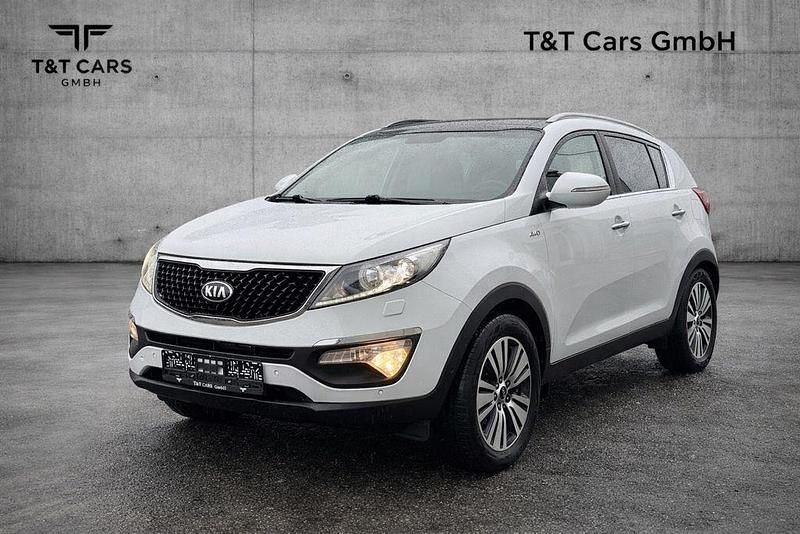Weiß Gebraucht 2014 Kia Sportage Spirit SUV | 7.950 € (Guter Preis) - Bild 1/4
