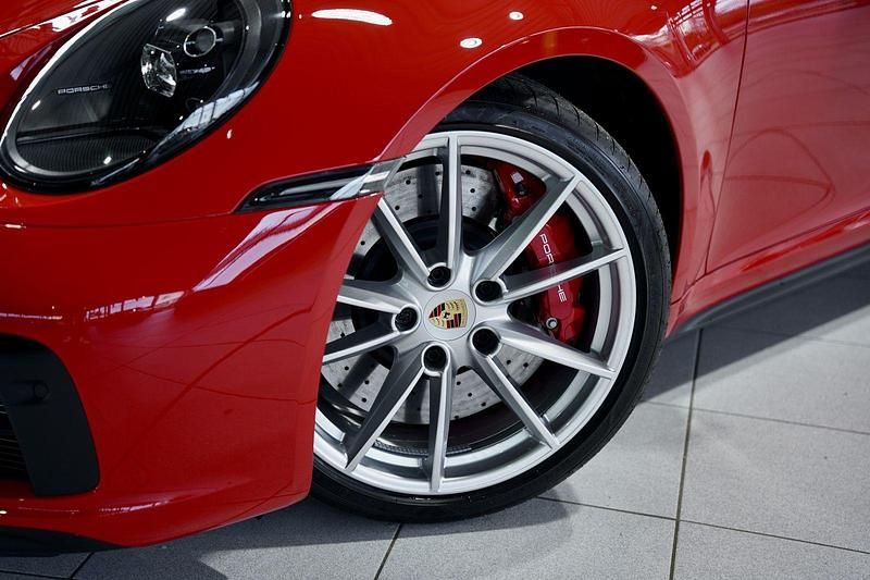 Gebraucht Porsche 911 Carrera GTS Chrono 481 PS (353 kW) 2023 Rot Coupé