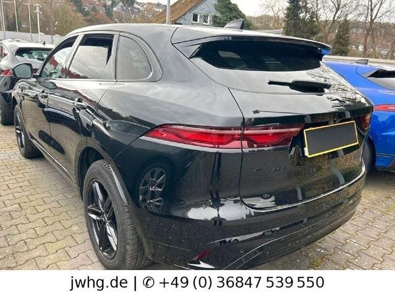 Gebraucht Jaguar F-Pace R-Dynamic 163 PS (119 kW) 2022 Schwarz SUV