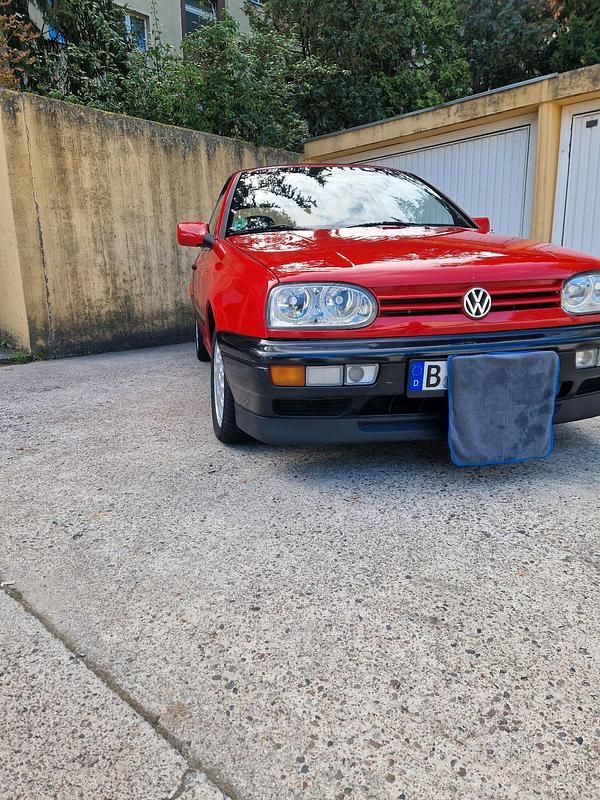 Rot Gebraucht 1994 VW Golf Cabriolet Cabrio | 950 € - Bild 1/4