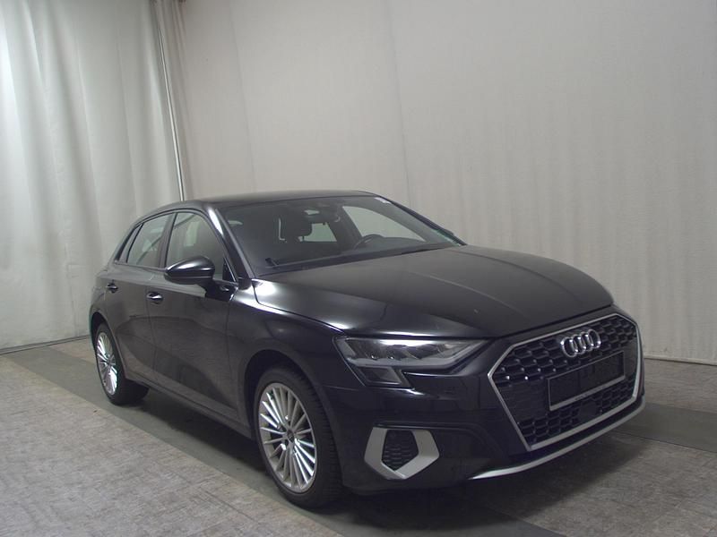 Gebraucht Audi A3 Advanced 110 PS (80 kW) 2022 Schwarz Limousine