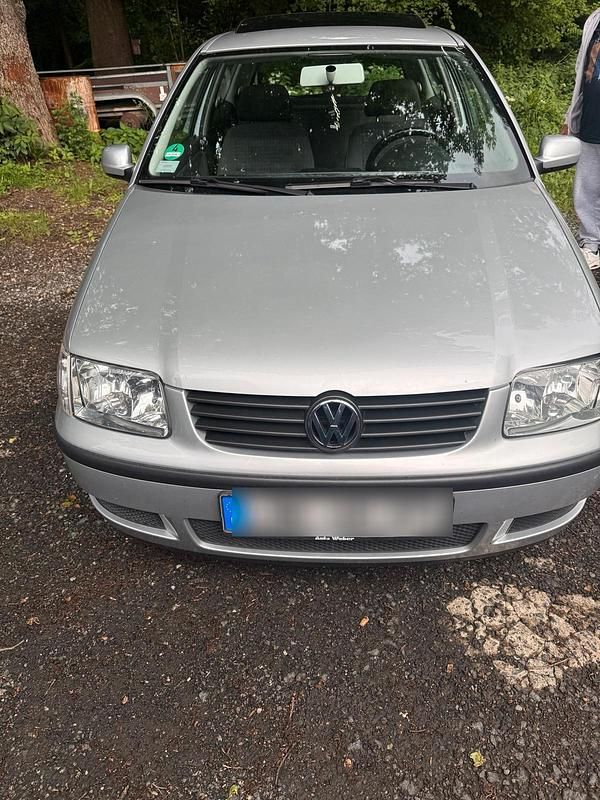 Grau Gebraucht 2000 VW Polo Kleinwagen | 2.000 € (Fairer Preis) - Bild 1/4