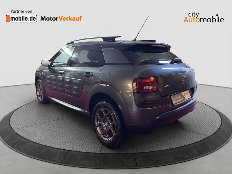 Gebraucht Citroën C4 Shine 110 PS (80 kW) 2016 Grau SUV