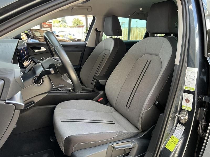 Second-hand Seat Leon Style 150 CP (110 kW) 2023 Gri Break