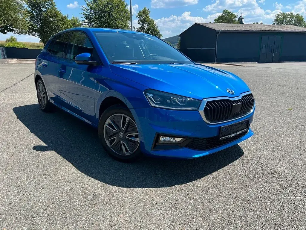 Gebraucht Skoda Fabia Tour 95 PS (69 kW) 2025 Blau Kleinwagen