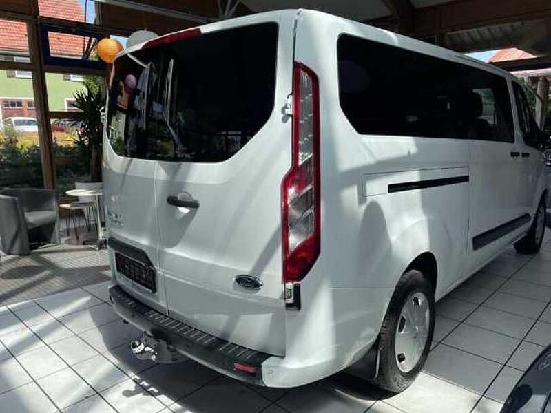 Gebraucht Ford Transit Custom Trend 131 PS (96 kW) 2018 Weiß Van / Kleinbus