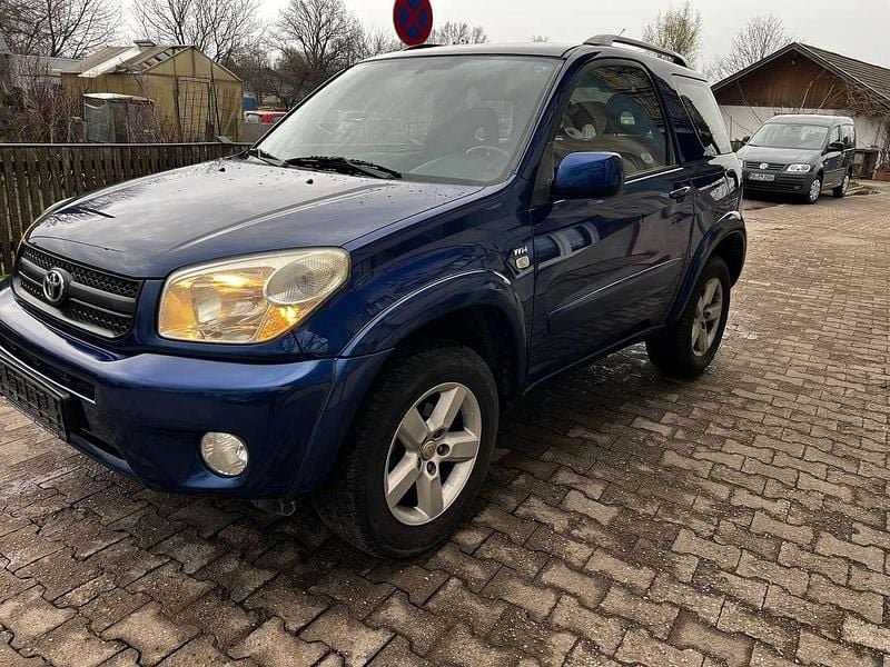 Blue mica Gebraucht 2004 Toyota RAV4 SUV | 3.400 € (Superpreis) - Bild 1/4