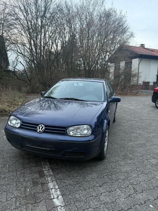 Blau Gebraucht 2000 VW Golf IV Kleinwagen | 900 € (Guter Preis) - Bild 1/4
