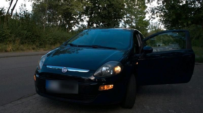 Gebraucht Fiat Punto Evo 86 PS (63 kW) 2011 Andere farben Kleinwagen