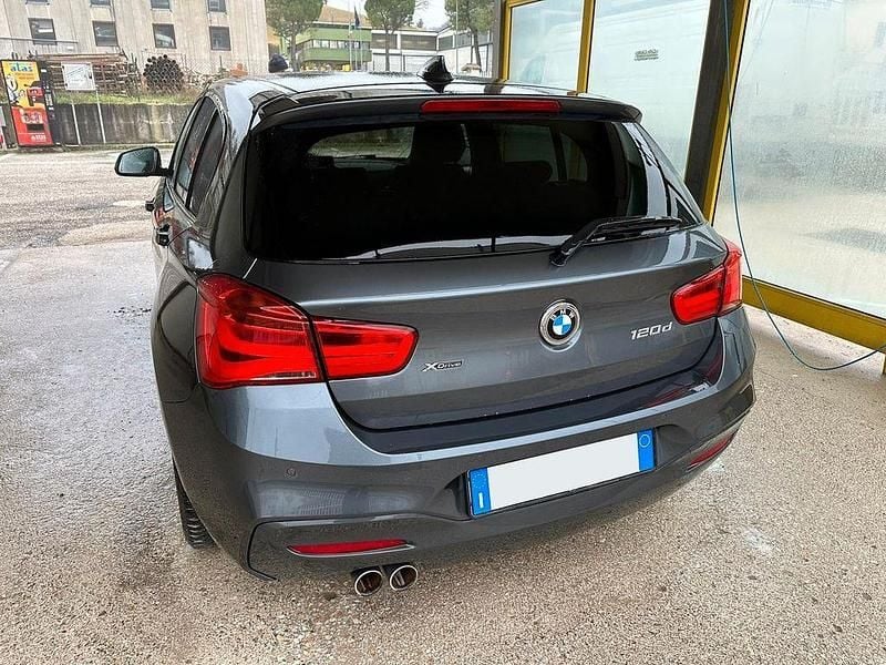 Gebraucht BMW 120 M Sport 190 PS (139 kW) 2015 Grau Kleinwagen