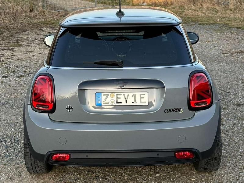 Gebraucht Mini Cooper SE Classic 135 kW (184 PS) 2022 Grau Kleinwagen