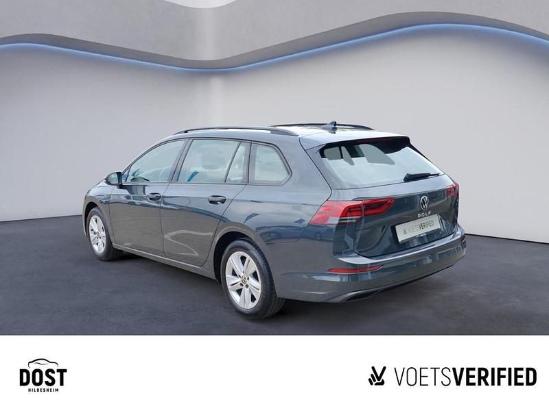 Gebraucht VW Golf VIII Comfortline 116 PS (85 kW) 2023 Grau Kombi