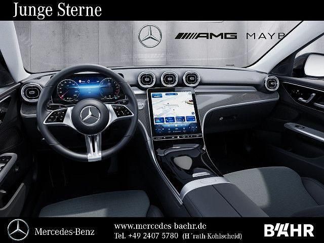 Gebraucht Mercedes C300e Avantgarde 313 PS (230 kW) 2024