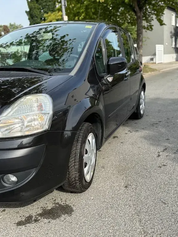 Gebraucht Renault Modus Dynamique 75 PS (55 kW) 2010 Schwarz Van / Kleinbus
