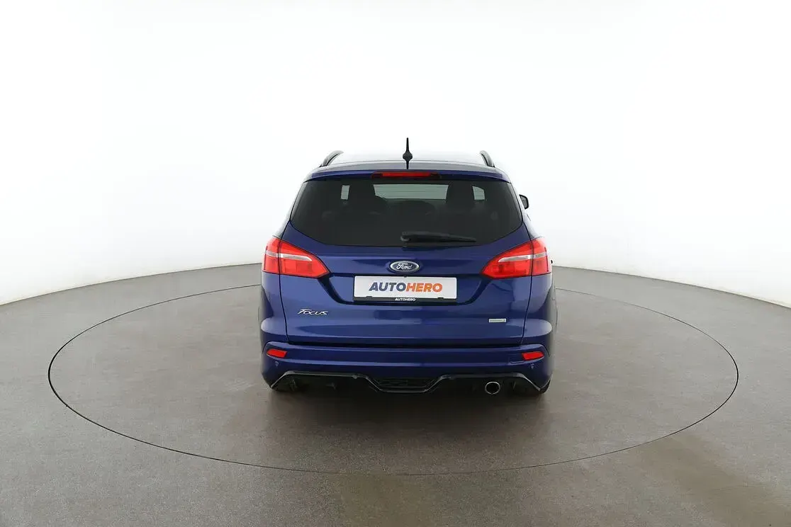 Gebraucht Ford Focus ST-Line 150 PS (110 kW) 2018 Blau Kombi