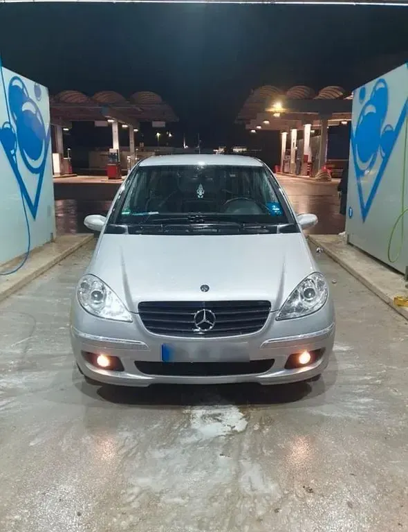 Gebraucht Mercedes A200 Avantgarde 140 PS (102 kW) 2008 Silber Van / Kleinbus